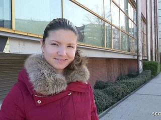 German Scout - Extrem Skinny College Adolescent Gina Gerson Parlez à Sex à Street - Gina Gerson