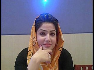 Aantrekkelijke Pakistaanse hijab sletterige kuikens praten met betrekking tot Arabische moslimpaki -seks take Hindustani bij S