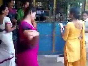 सार्वजनिक रूप से भारतीय नग्नता
