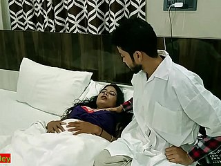 Sinh viên y khoa Ấn Độ nóng xxx quan hệ tình dục với bệnh nhân xinh đẹp! Quan hệ tình dục bring off virus Hindi