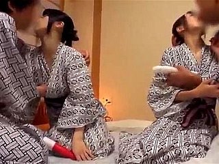 (Sub chinois) Échange de chilling femme japonaise